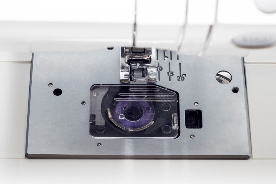 SINGER Professional C430 Sewing Machine view 2