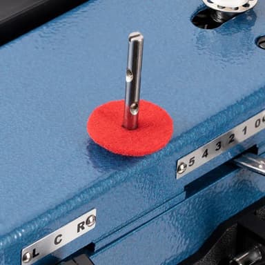 Spool Pin Red Felt Disc view 1