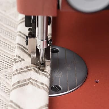 Needle Plate for Ultrafeed® LS & Leatherwork view 2